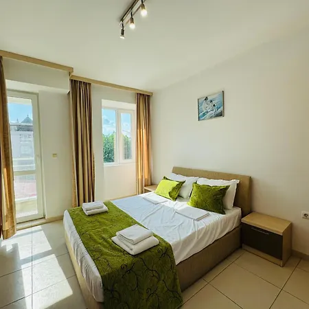 Sunny House 301 Two Bedroom 阳光海滩
