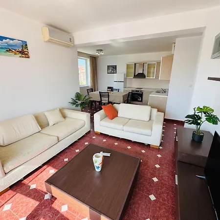 公寓 Sunny House 301 Two Bedroom *